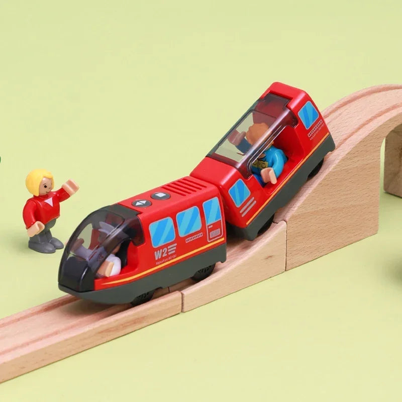 Elektrische Holzeisenbahn für Kinder, kompatibel mit Holzschienen, magnetische Verbinder, selbstfahrender Zug aus Druckgussmetall für Jungen und Mädchen ab 3 Jahren