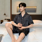 Neue Herren Sommer dünne Eisseide Kurzarm Shorts Pyjama Teenager können einen Homewear-Anzug tragen