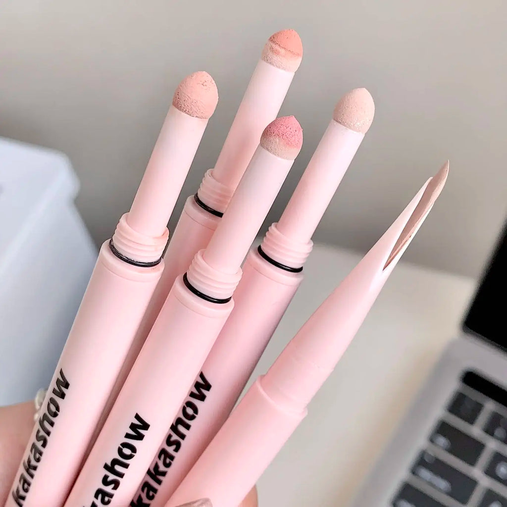 Doppelseitiger Lying Silkworm Eyeliner Pencil Diamond Glitter Matt Aegyosal Pen Aufhellende Creme-Lidschatten-Highlighter-Augen-Make-up