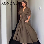 KONDALA 2026 Frühling Sommer Vintage Damenkleid Mode Einreihig Schärpen Drapierter V-Ausschnitt Ärmellos Schicke Braune Damenkleider