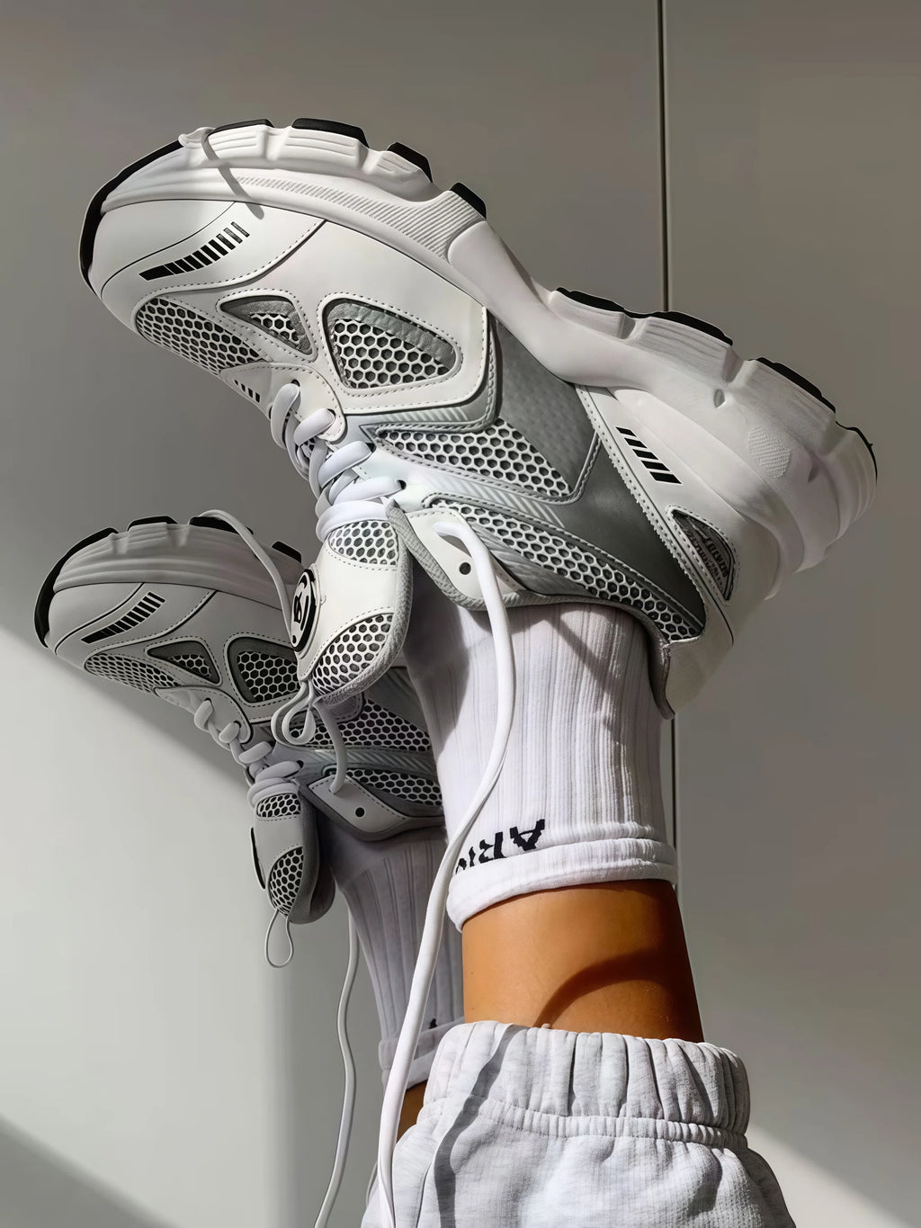 Damen Luxus Chunky Sneakers 2025 Trend Fashion Mesh Atmungsaktive Schuhe für Herren Sport Laufen Freizeit Damen Fitness Vulkanisierte