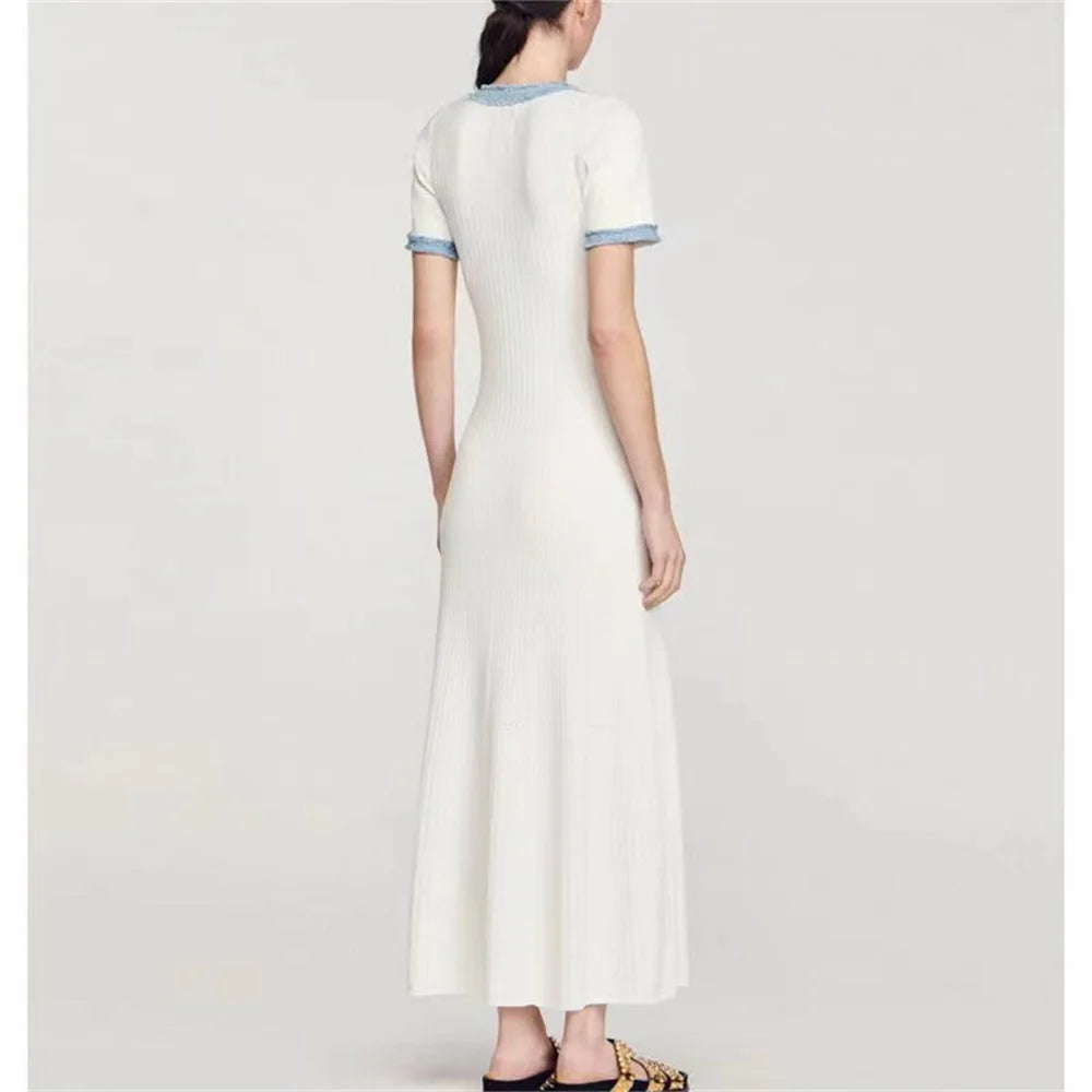 Elegantes, kontrastierendes, gestricktes Maxi-Kleid für Damen, schickes O-Ausschnitt-Kurzarmkleid mit Metallknöpfen, figurbetonte Kleider, Büro-Lady-Pendlerrobe