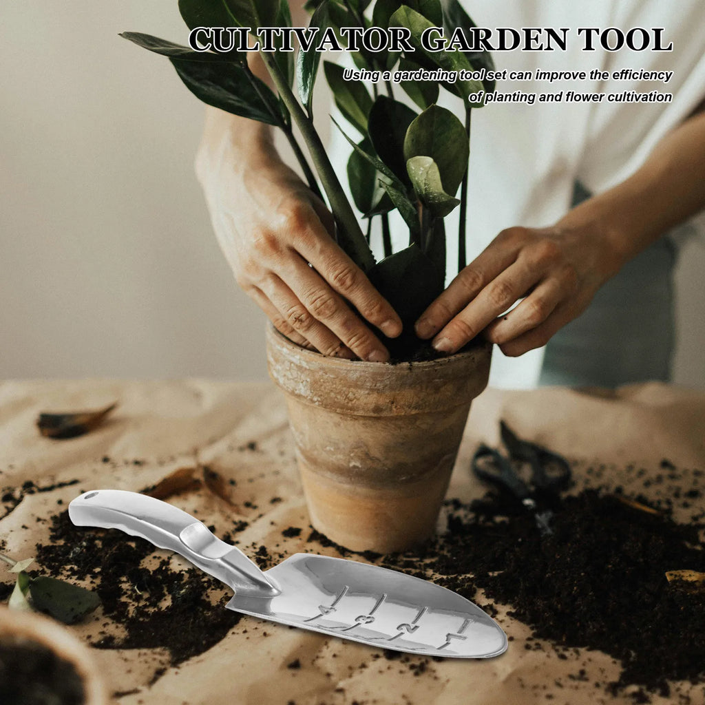 Aluminiumlegierung Gartenhandschaufel Leichtes tragbares Grabwerkzeug zum Pflanzen von Erde Kultivator für Outdoor Camping Wandern