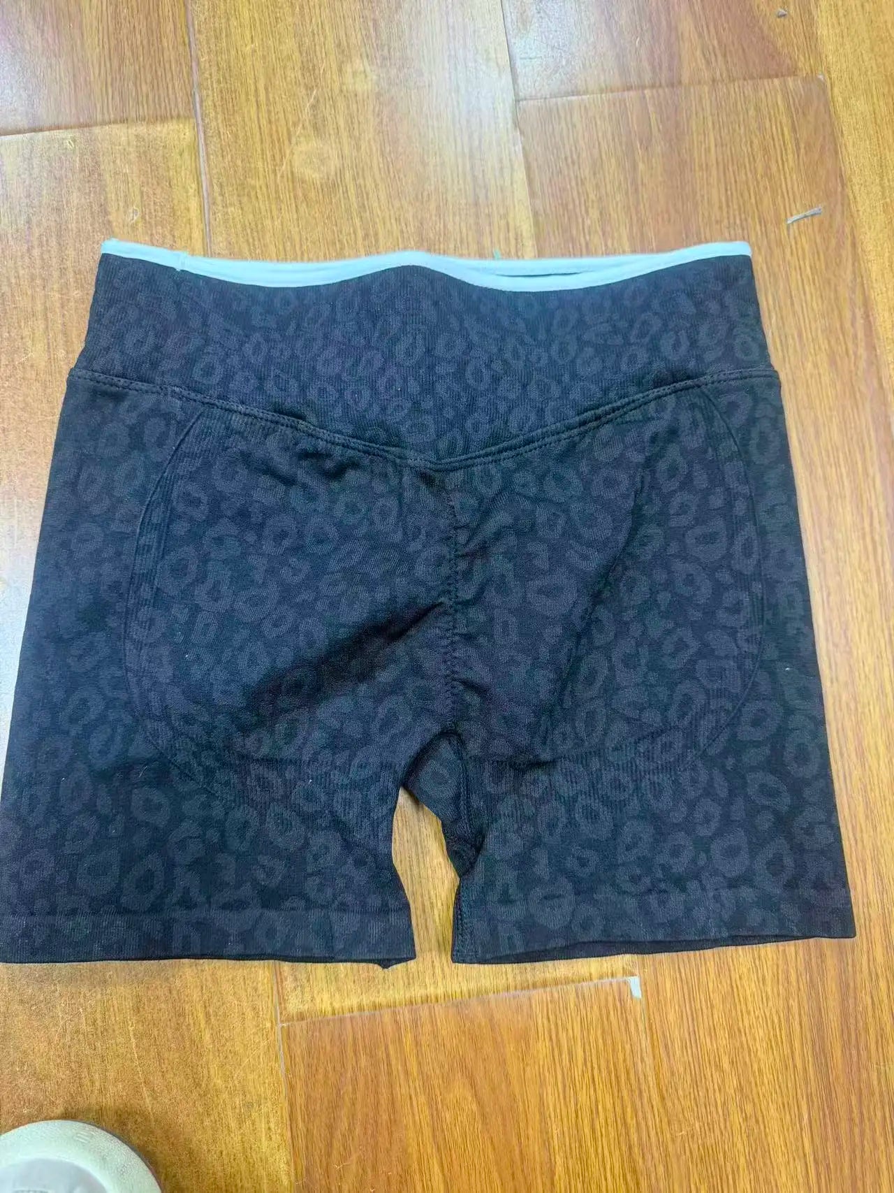 Schnelltrocknende, nahtlose Yoga-Shorts für Damen, hohe Taille, Po-liftend, Bauchkontrolle, Lauf- und Fitnesshose
