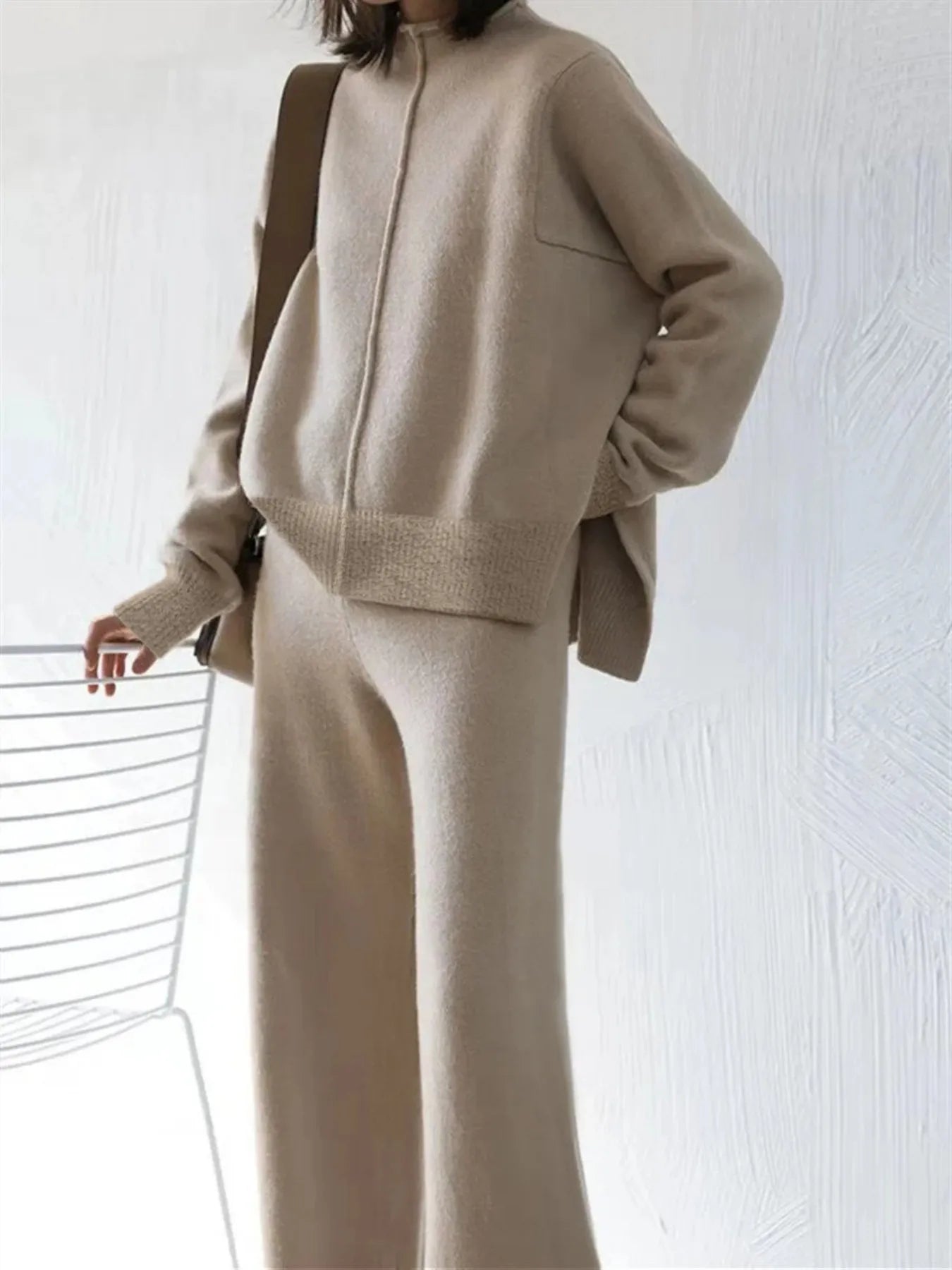 Damen beiges Oversize-Strick-Zweiteiler-Set mit Half-Zip Pullover und weiter Hose, lässige Loungewear Hauptbild