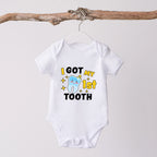 Mein erster Zahn Strampler Baby Body Baby Outfit Babyparty Geschenk Kinder Schwangerschaftsgeschenk für Mama