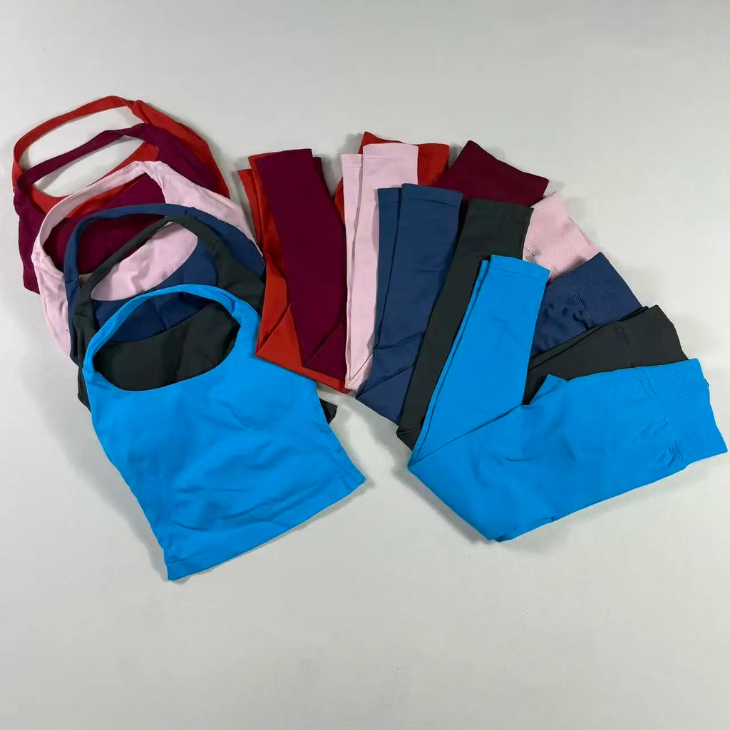 OHNE LOGO Yoga-Outfit Sport-Impact-Gym-Set Neckholder-Oberteil und Leggings-Hosen-Sets Rückenloses Neckholder-Design Hochelastische Sportbekleidung