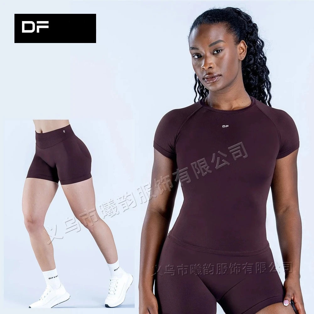 Nahtloses 2-teiliges Yoga-Outfit für Damen, kurzärmliges Top, High-Waist-Leggings/Shorts, Sportbekleidung für Fitness und Alltag Hauptbild