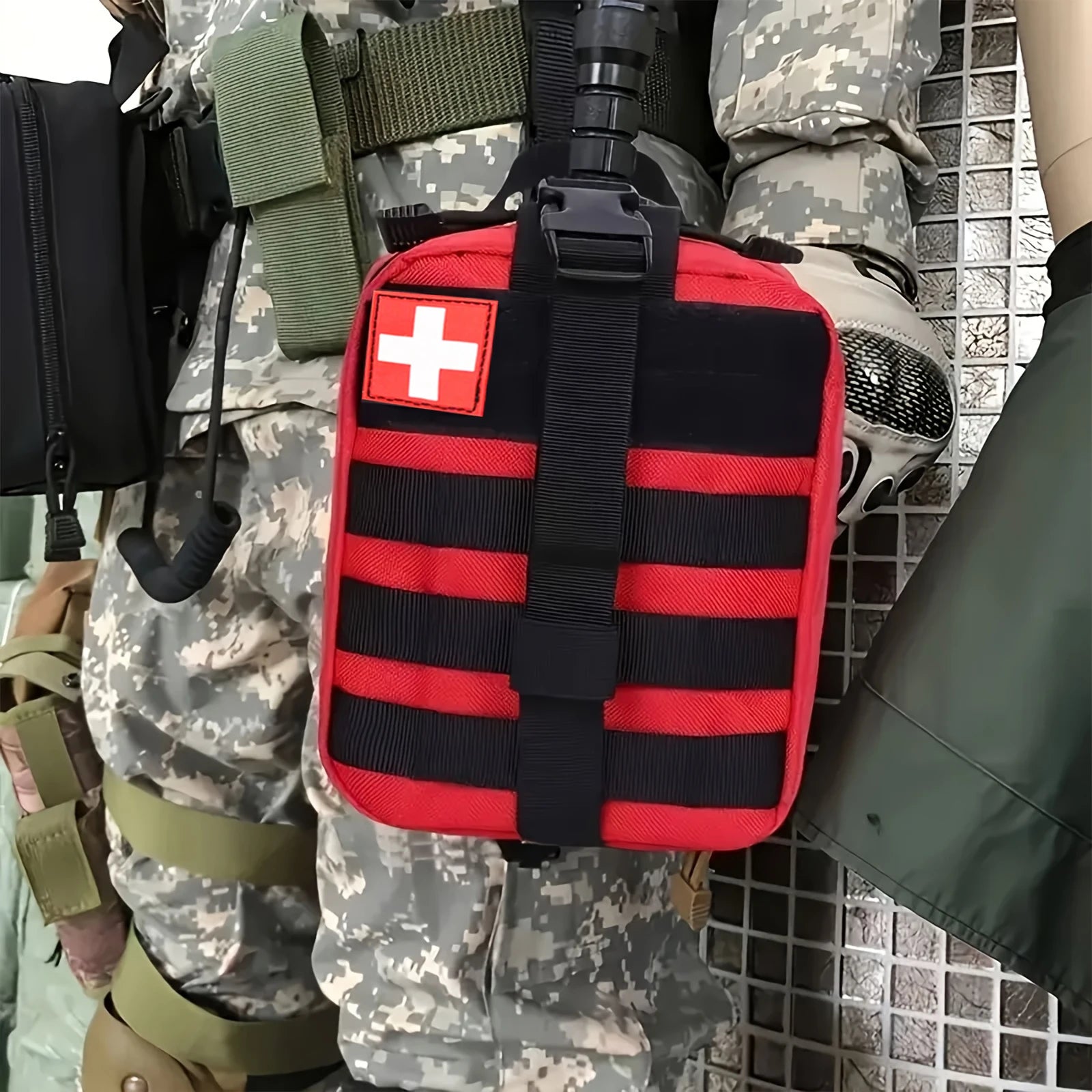 379-teiliges Erste-Hilfe-Set für Zuhause und Büro, tragbare Notfalltasche, rotes Survival-Handgepäck für Outdoor-Aktivitäten, Camping, Jagd, Wandern