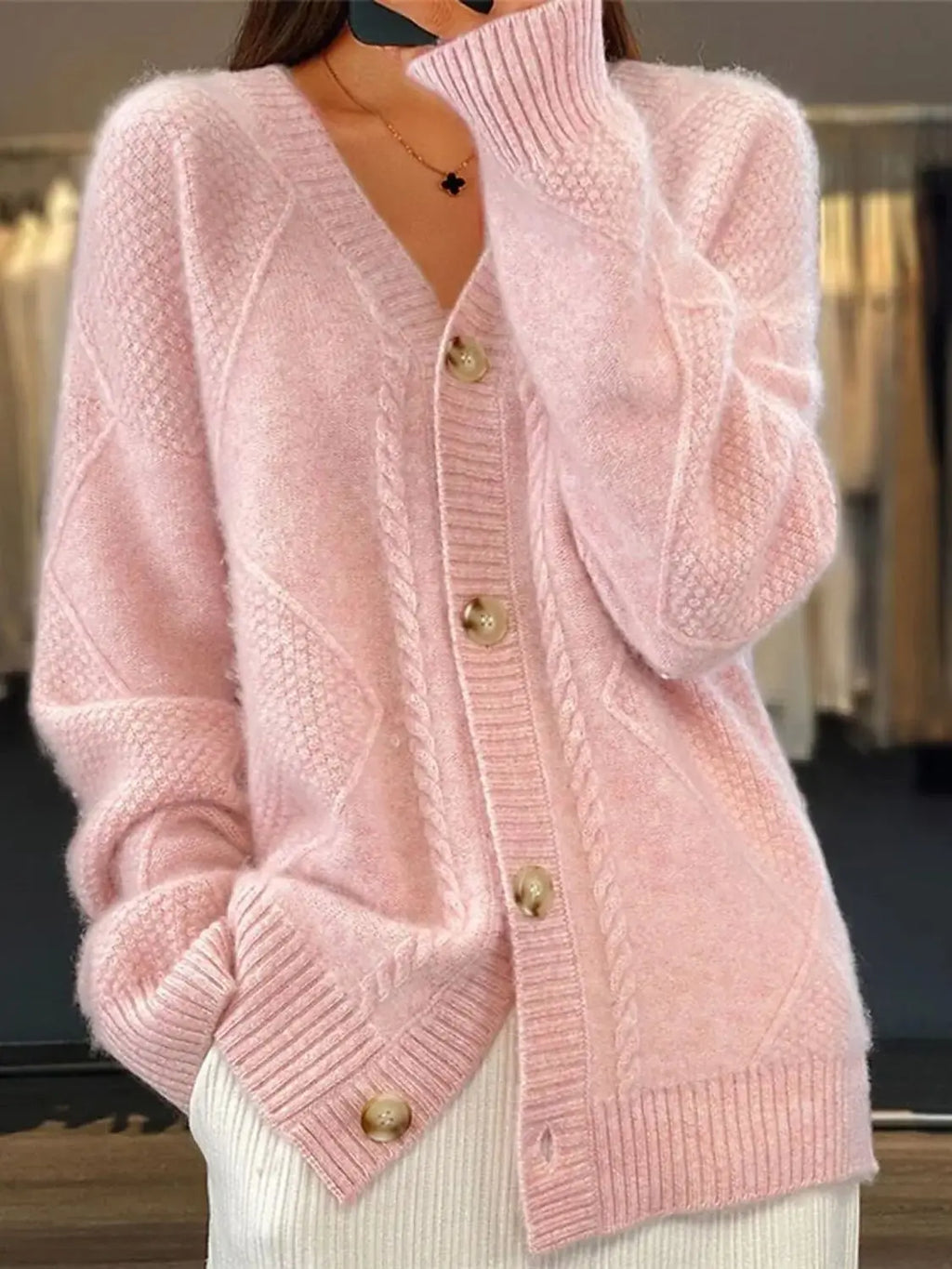 Herbst und Winter neuer einfarbiger, langärmeliger V-Ausschnitt Strickcardigan mit Jacquard-Knopfleiste Damenpullover