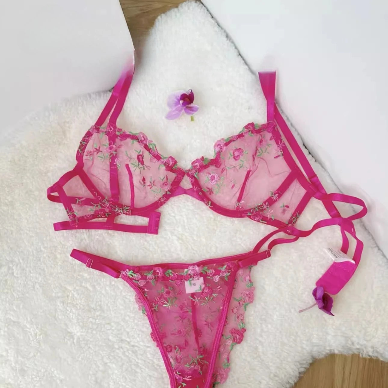 YUQI Französisches Luxus-Dessous-Set – sexy BH- und Höschen-Set mit floraler Stickerei in Schwarz, durchsichtige, transparente, verführerische Damen-Unterwäsche