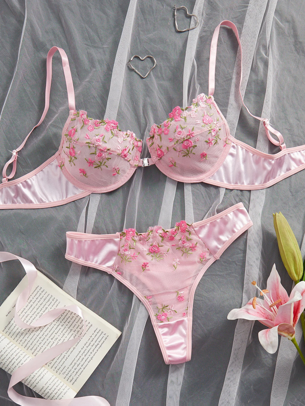Rosa floral besticktes Dessous-Set 2-teilig mit Bügel, halbtransparent, Verschluss vorne, doppelter Haken hinten, sexy Unterwäsche für romantische Anlässe